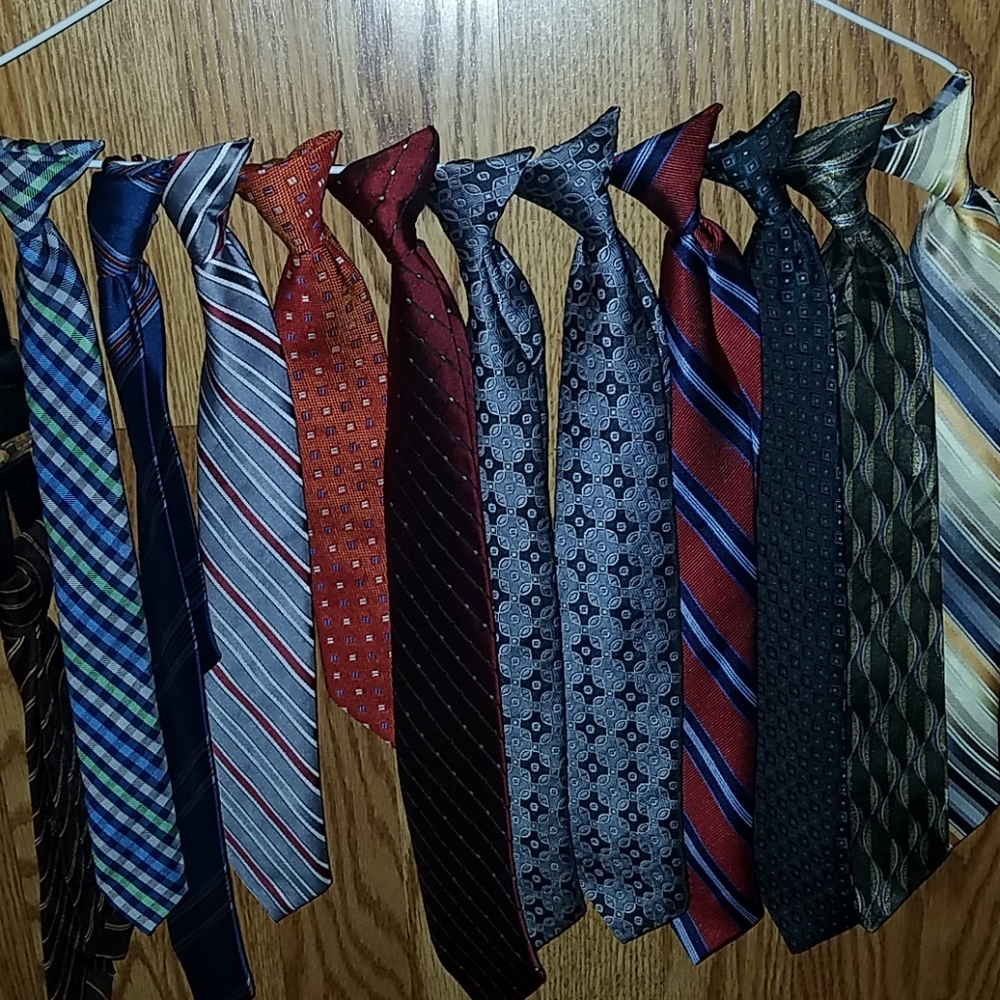 3/$10 assorted name brand men's ties